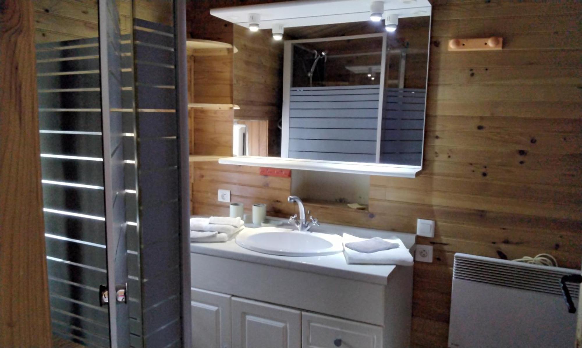 Cabanon 50M2 Meounes-les-Montrieux Exterior foto